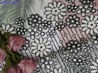 Kain Bordir Payet Pesta Kontras Hitam Putih