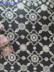 Kain Lubang Bordir Suku Warna Kontras Renda Untuk Pakaian Wanita