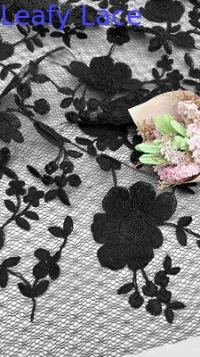 Black Corded Floral Pattern Brodered Mesh Lace Fabric 129cm Lebar Untuk Gaun Pernikahan