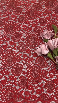 Kualitas tinggi Warna merah bertali bersinar Bunga Scalloped Edge renda Kain oleh Yard Gaun untuk mode