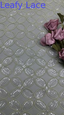Empat Clover Leaf Sequin Kain bordir untuk gaun bernafas gaun pengantin wanita