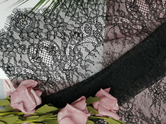 Kain Renda Chantilly Hitam Tulle Terstruktur Prancis
