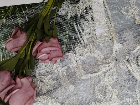 Kain Tulle Lurex Metalik Mesh Kain Renda Gading Untuk Gaun Pengantin