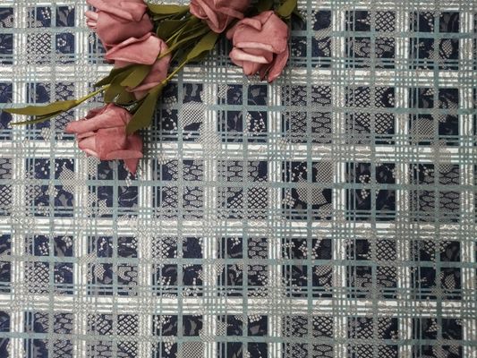 Kain Gaun Malam Pesta Berwarna Bunga Motif Bunga
