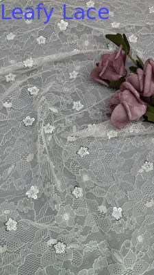 Kain renda Chantilly Prancis Putih renda Sequin mewah untuk gaun malam dan desain mode