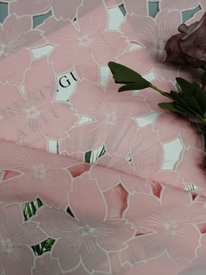 100% Polyester Laser Cut Lace Applique Fabric Untuk Gaun Pengantin